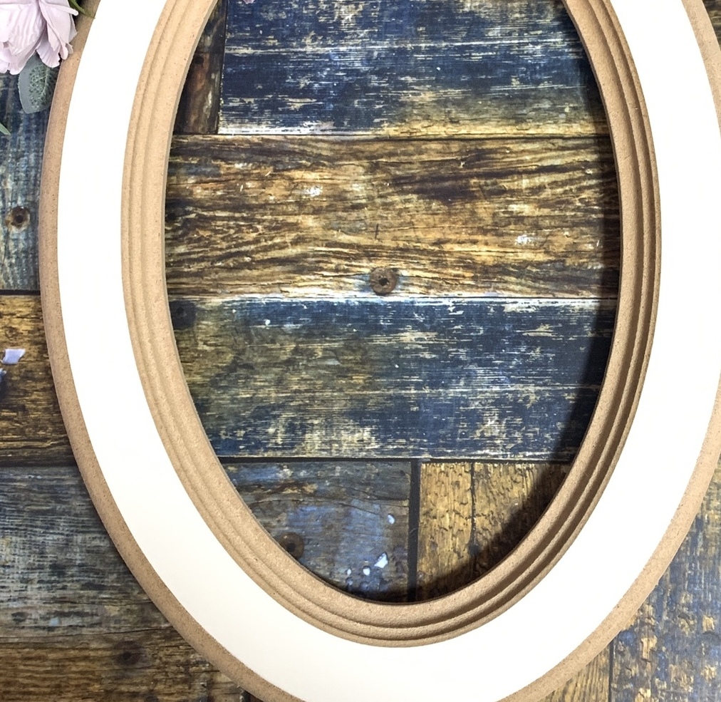 Багетные рамы овальные