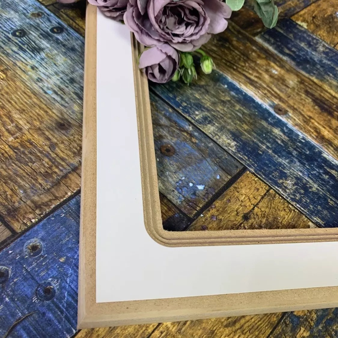 Багетные рамы квадратные