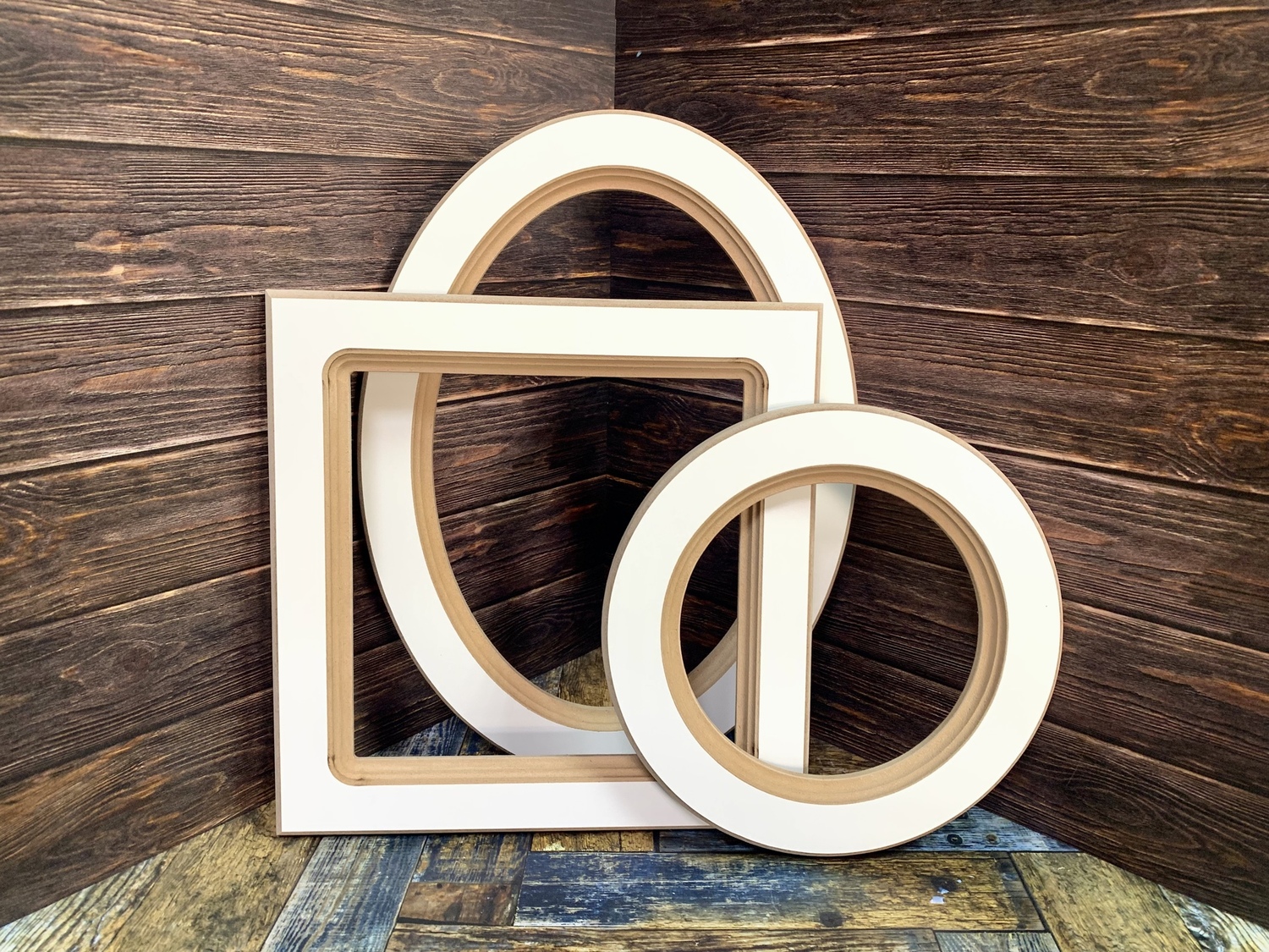 Багетная рама из цельного МДФ